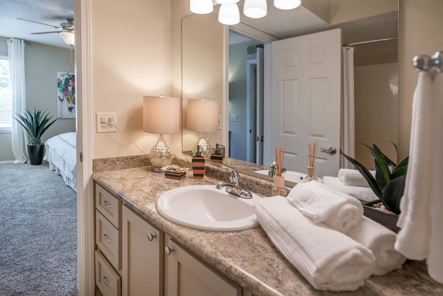 South Wind Apartment Homes Image 12