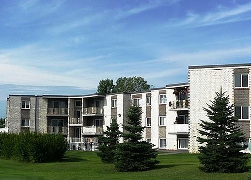 Anoka Flats Apartments Image 4