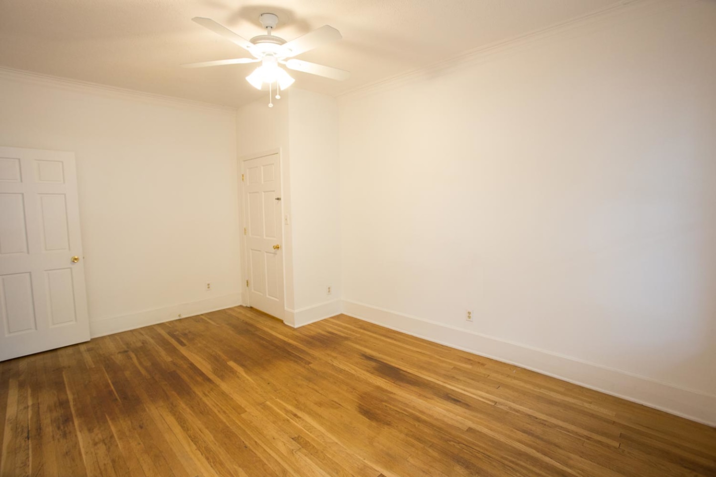 5237-5245 S. Kenwood Avenue Image 30