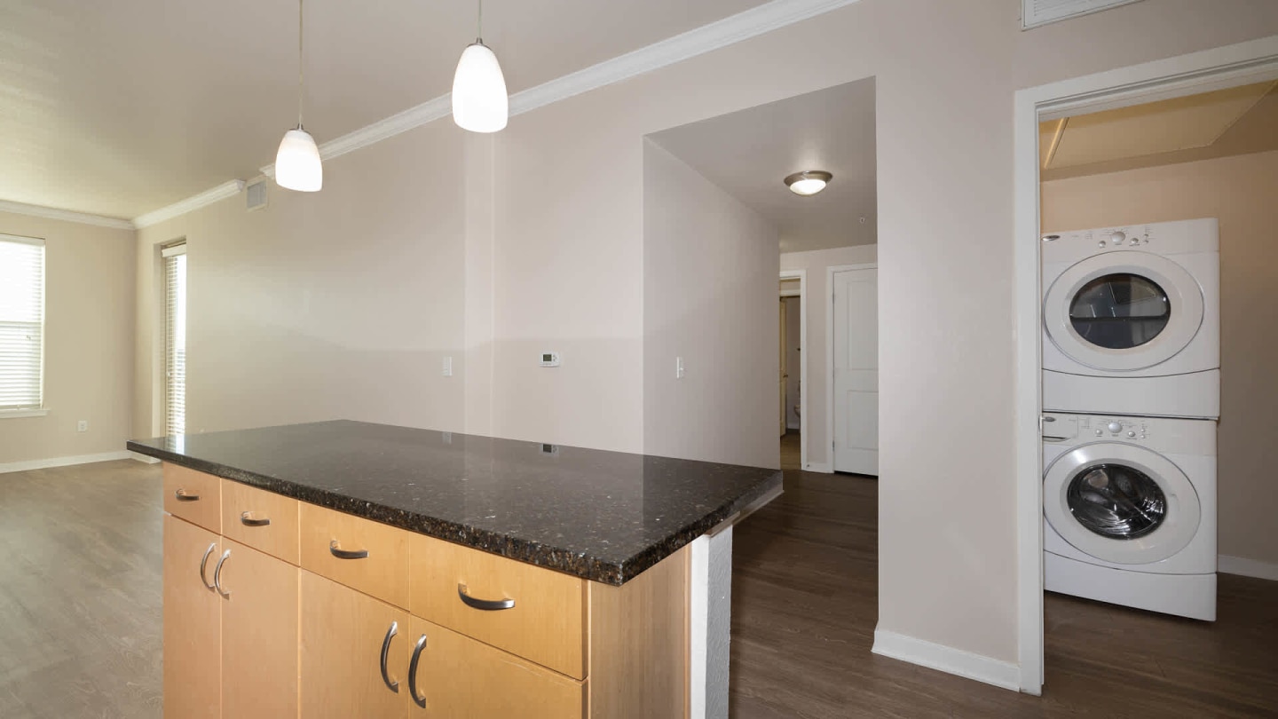 Arbour Square Apartment Image 15