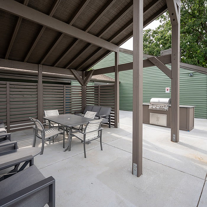 Central Pointe Apartment Homes Image 42