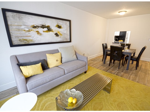 Miami Shores Luxury Apartments Image 22