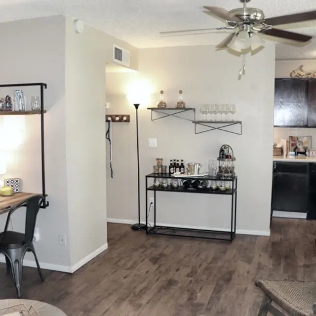 The Place At Forest Ridge Apartments Image 10