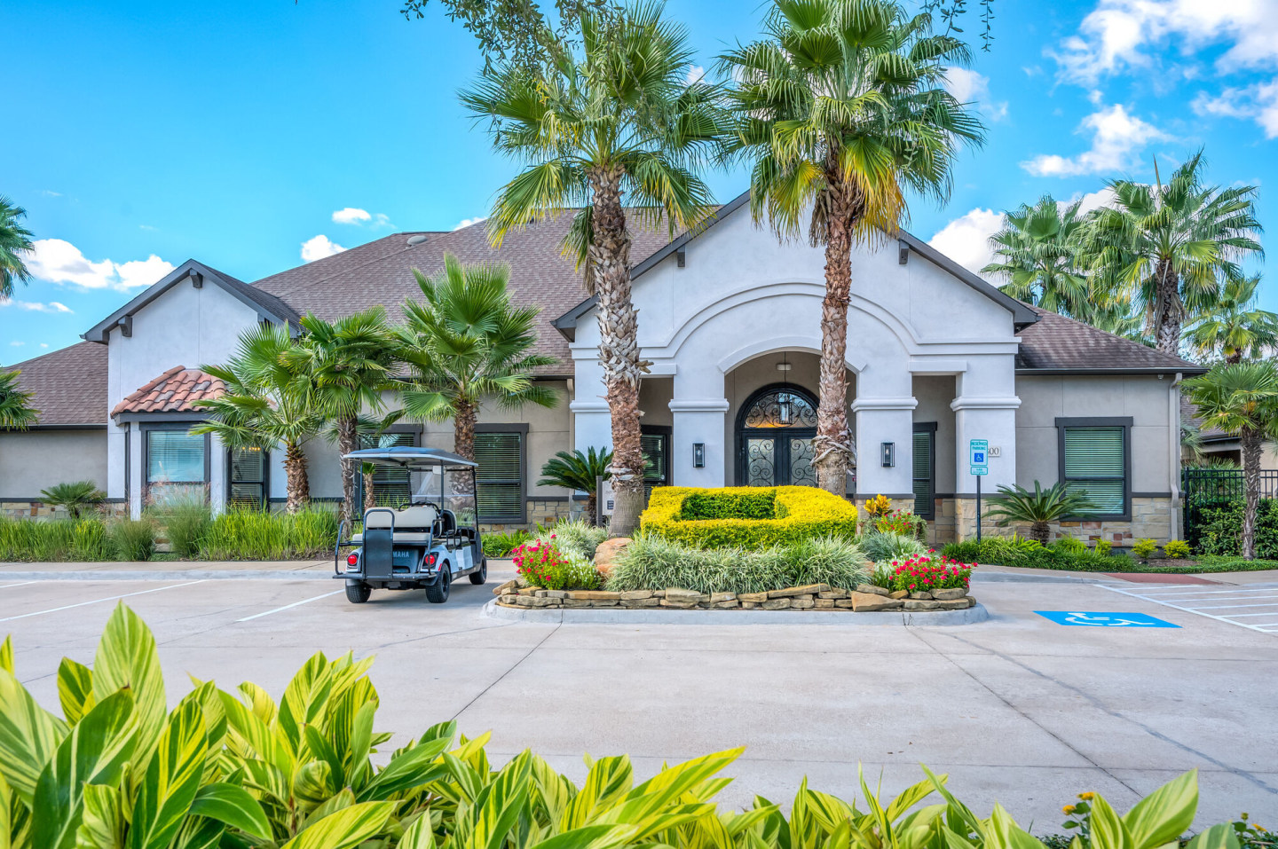 Grand Villas at Tuscan Lakes Image 1
