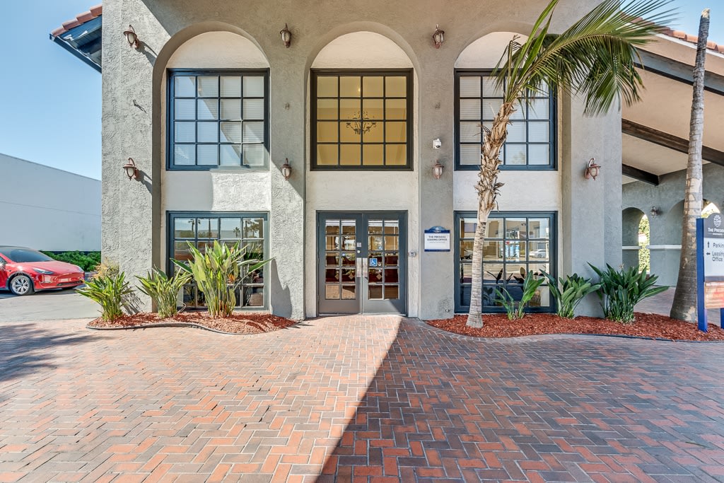 The Presidio Apartments Image 9