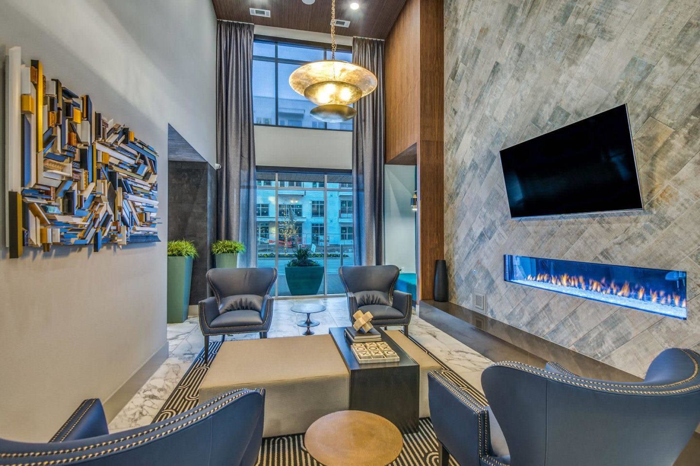 Luxia Gallery House Image 14