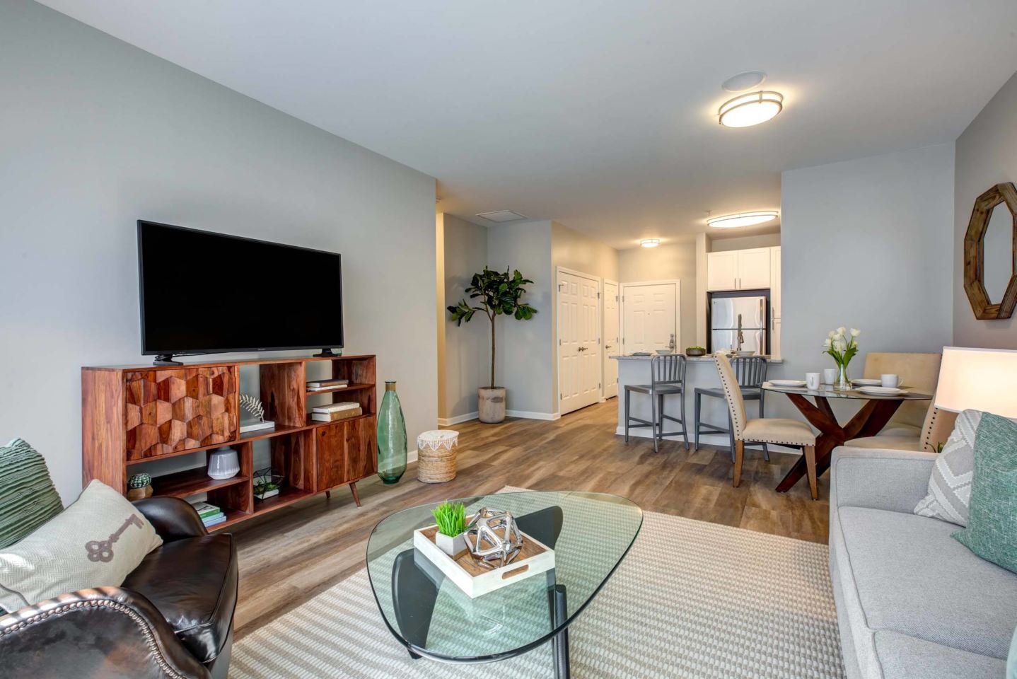 Prynne Hills Image 8