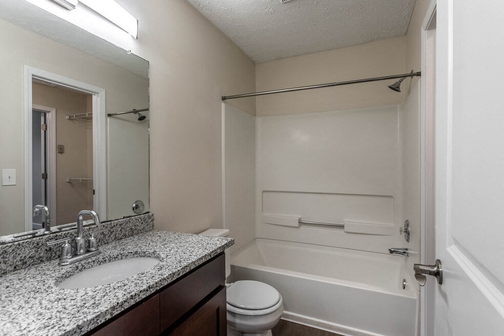 Bayside Apartment Homes Image 5