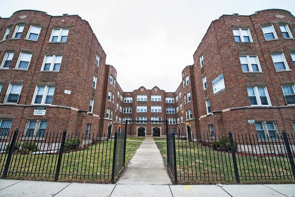 8222 S Ingleside Ave Image 1