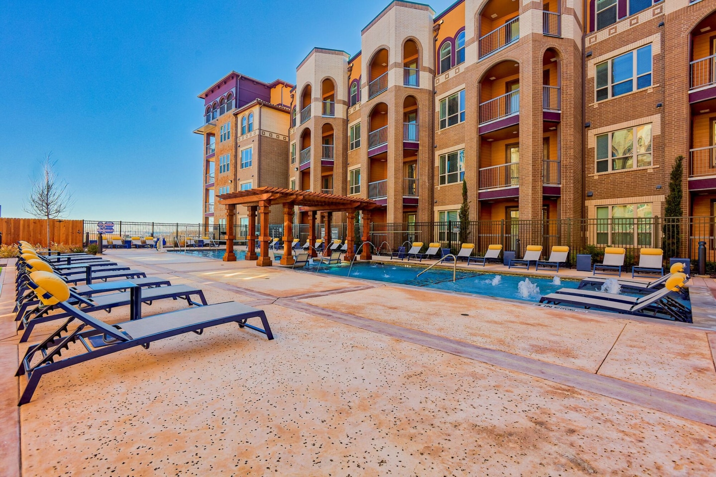 Tower Bay Lofts Image 12