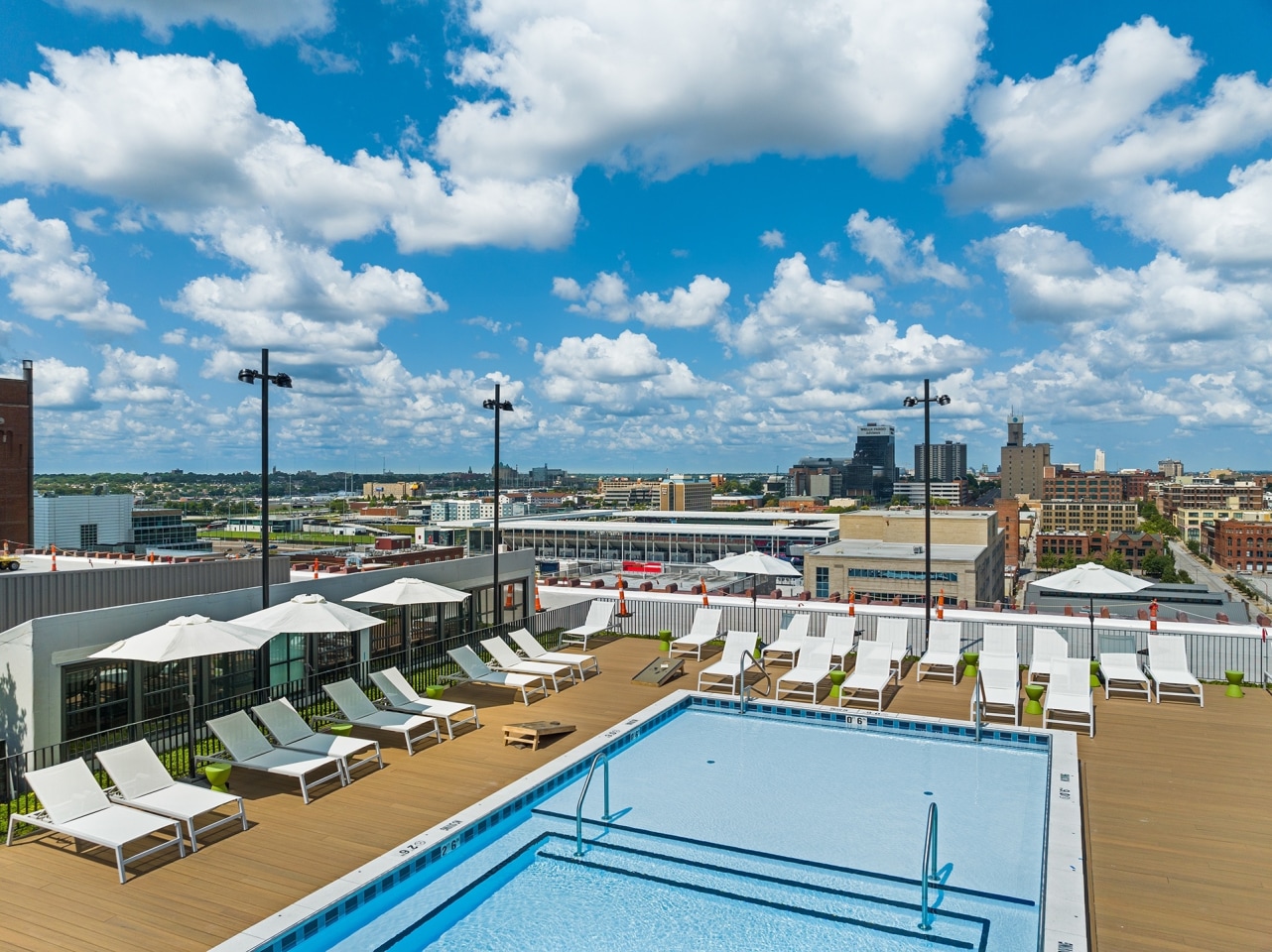 The Victor Luxury Apartments Image 41