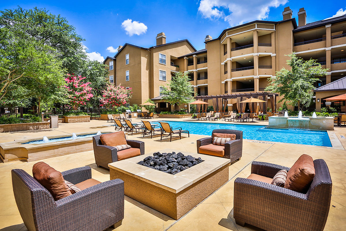 The Courts at Preston Oaks Image 11