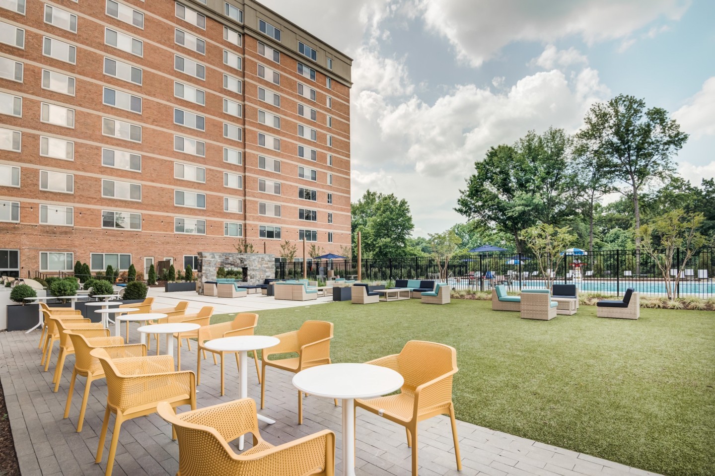 Potomac Towers Image 15