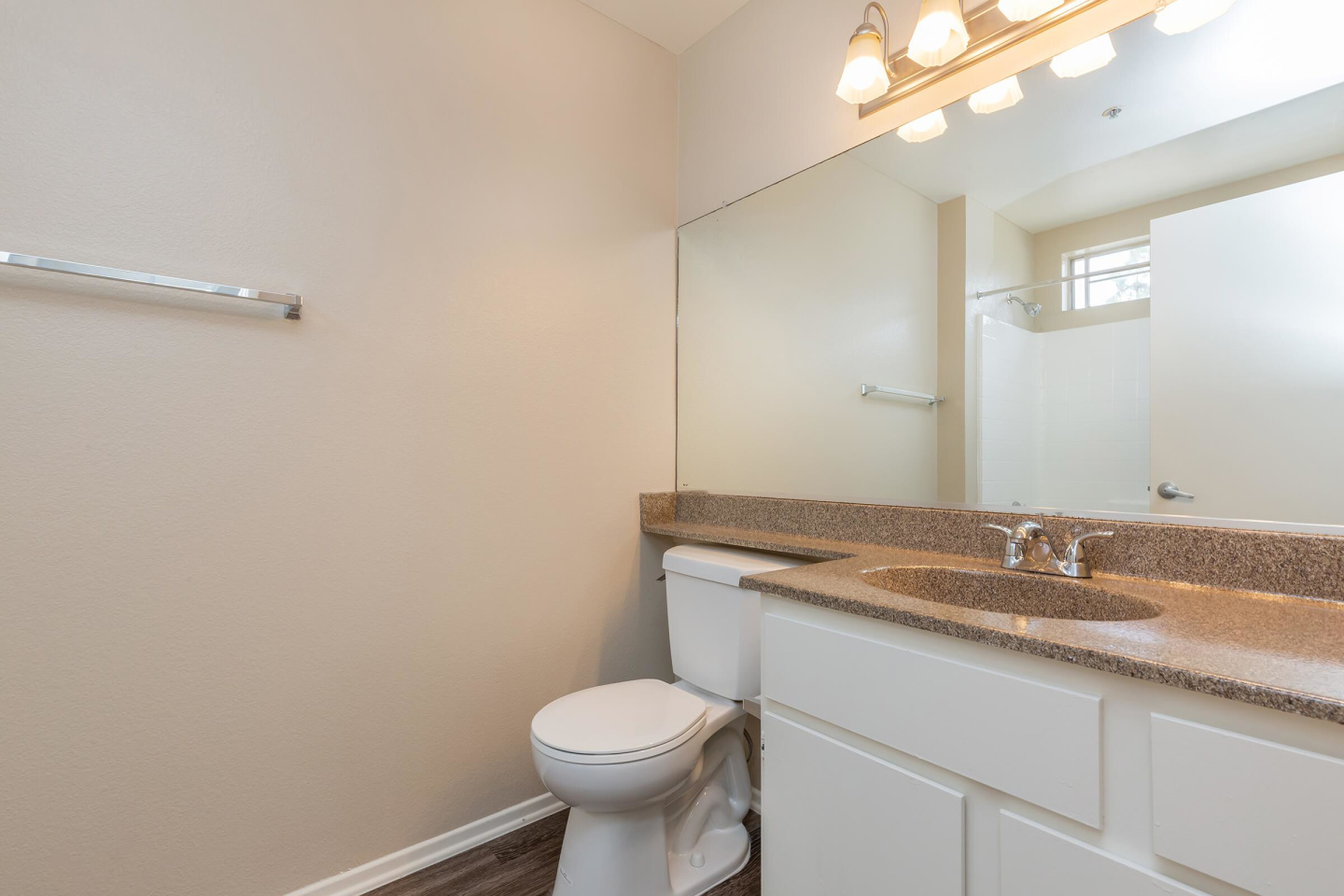 Wood Canyon Villa Apartment Homes Image 1