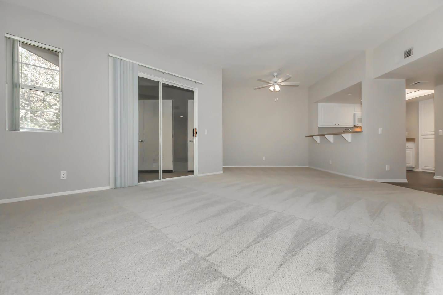 Wood Canyon Villa Apartment Homes Image 4
