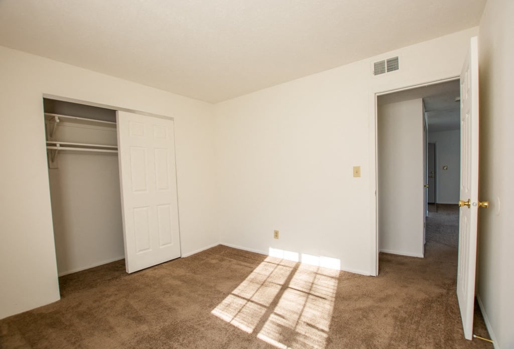 Waterstone Place Apartments Image 11