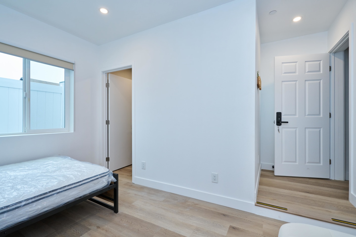 1258 W 37th Drive - Co-Living Image 15