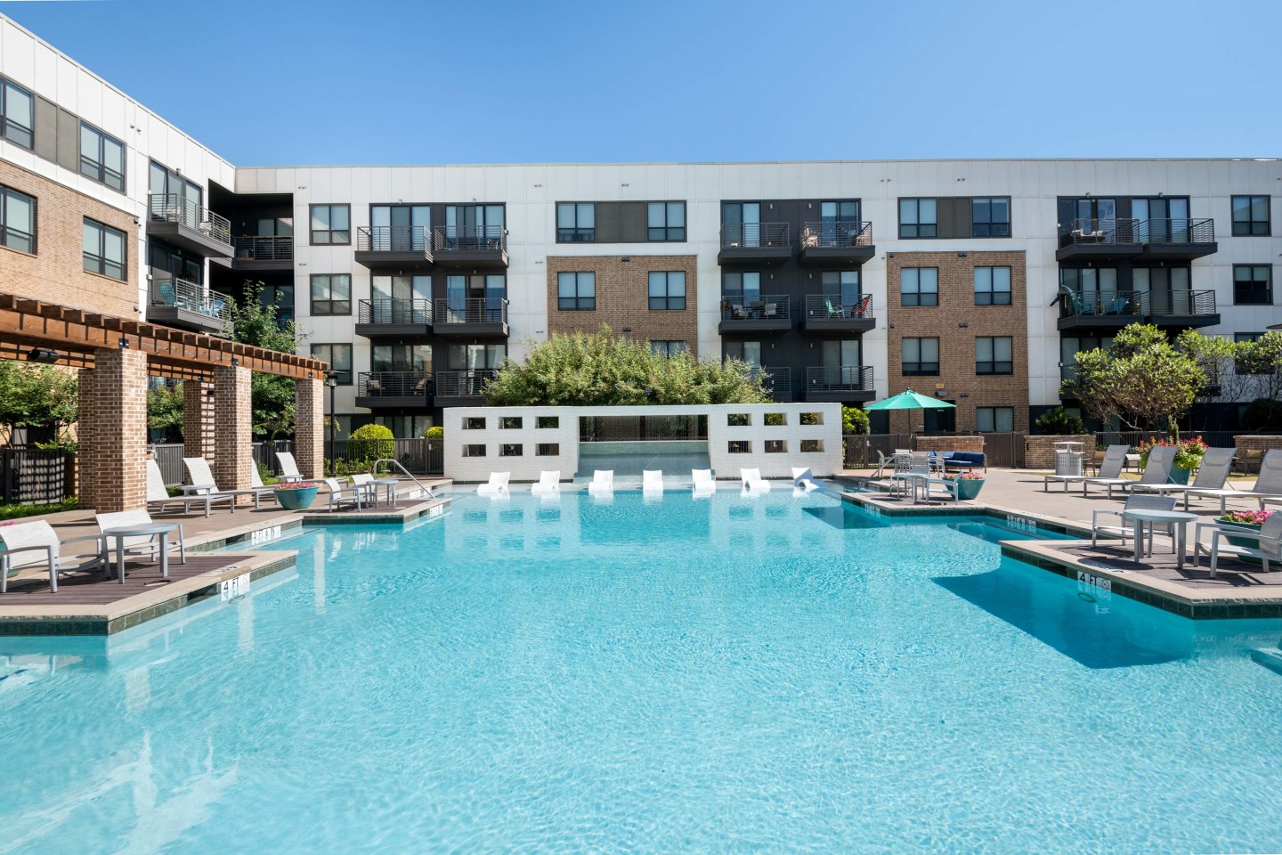 Eleven10 at Farmers Market Apartments Image 13