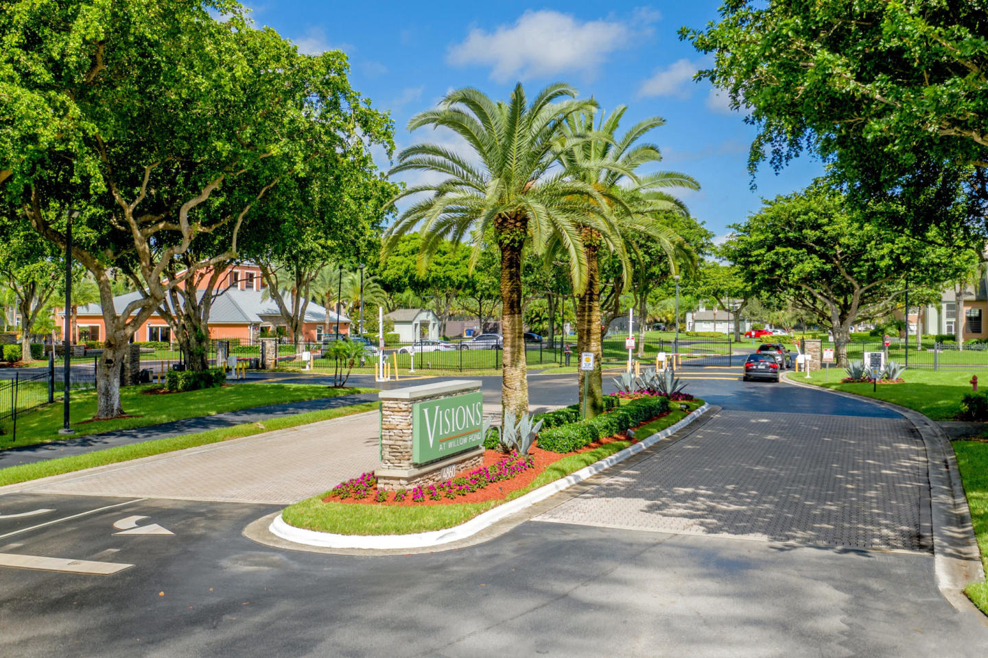 Visions at Willow Pond Image 9