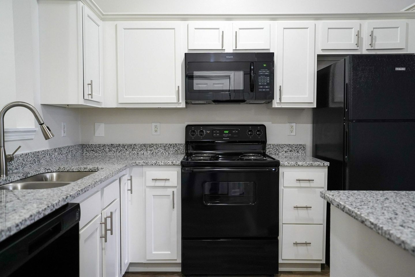 The Bristol Apartments Image 8