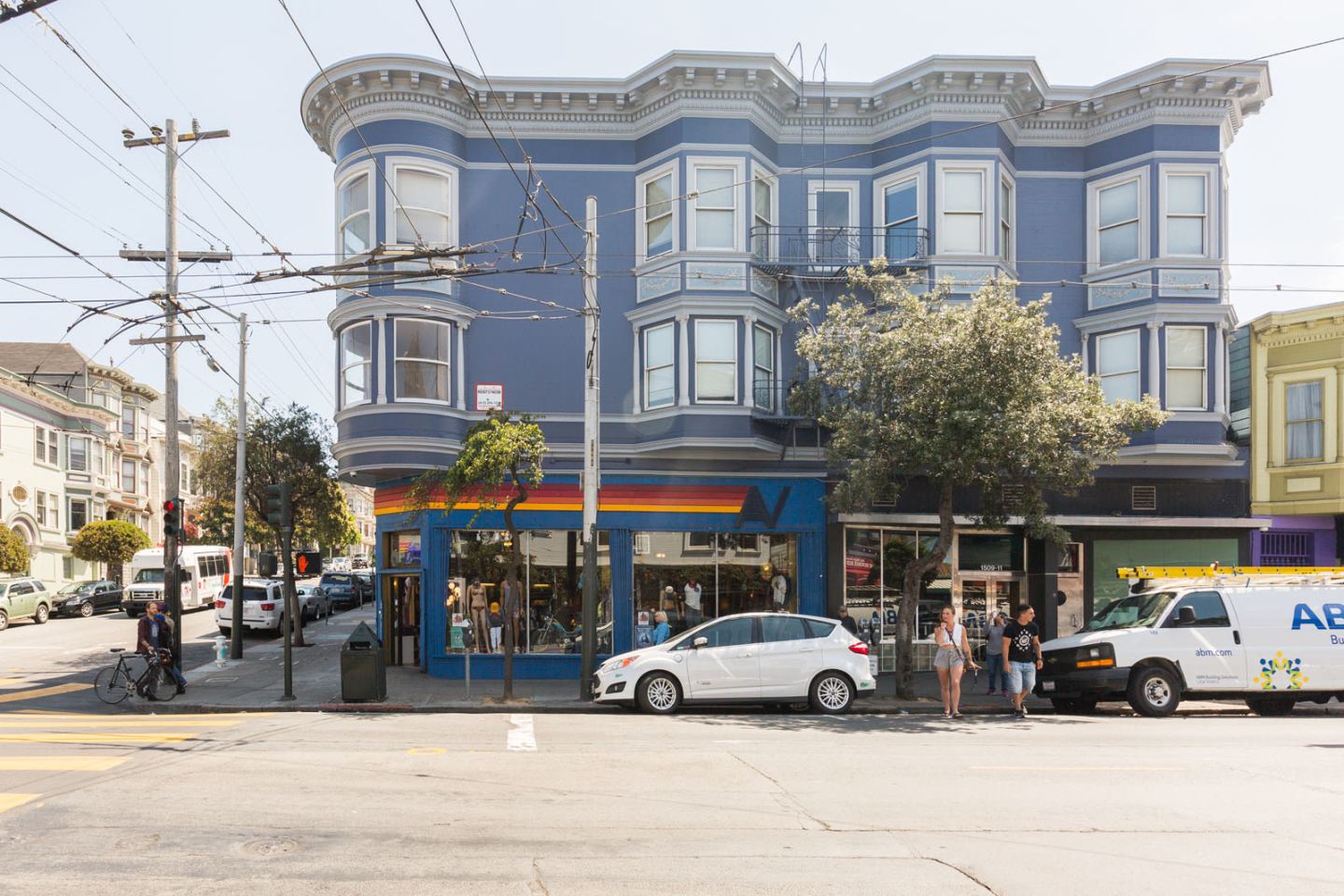 609 Ashbury Image 11