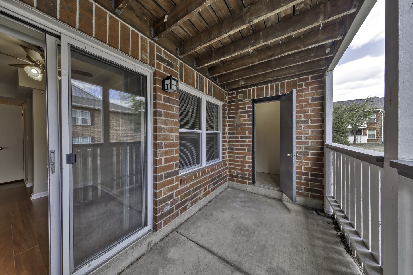Ashton Image 51