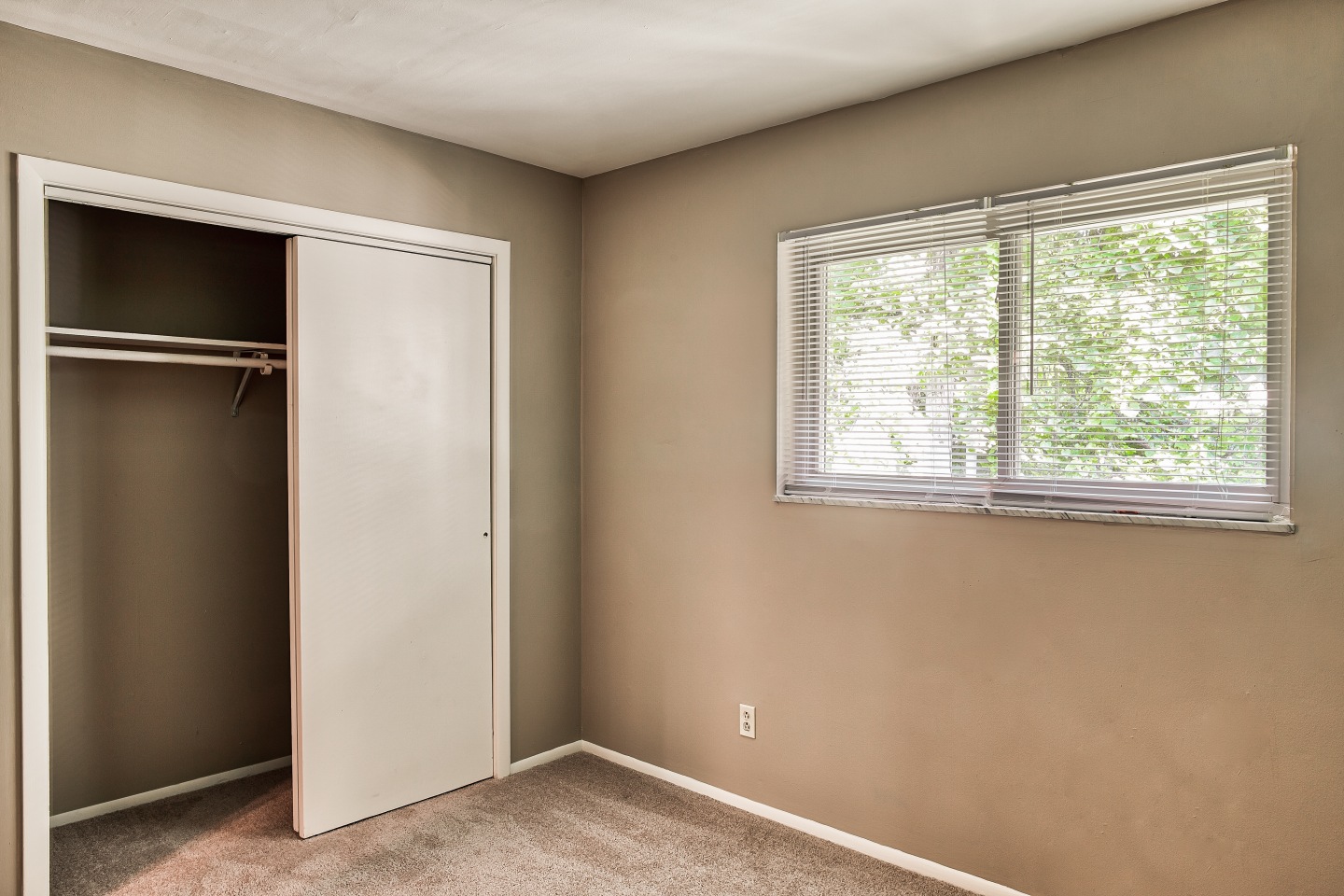 Continental Terrace apartment homes Image 14