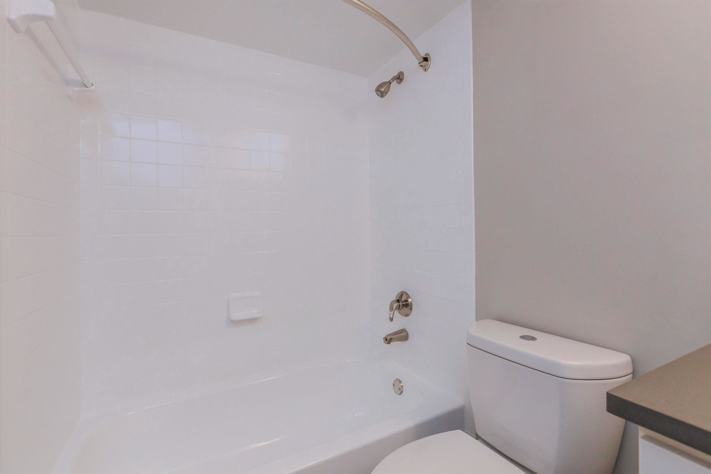 Latitude Pointe Image 83