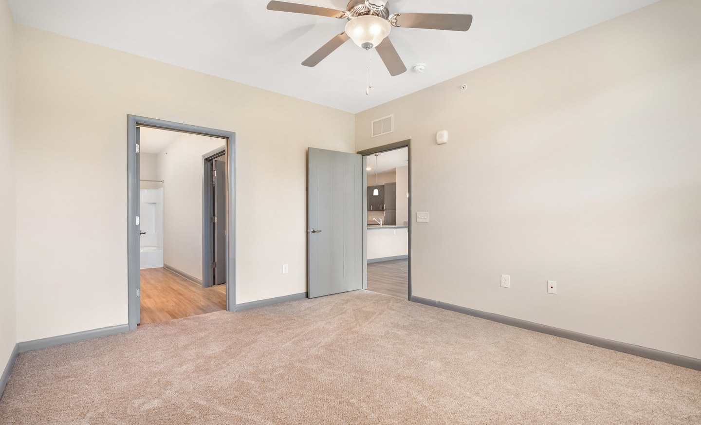 Summer Wind Apartments Image 38