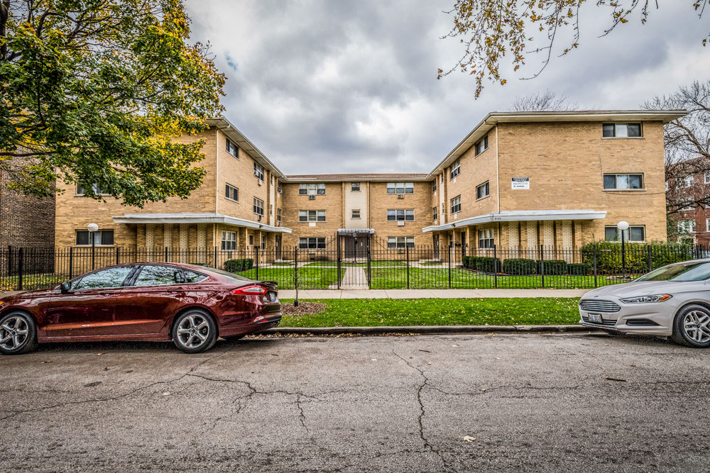 8100 S Drexel Ave Image 1