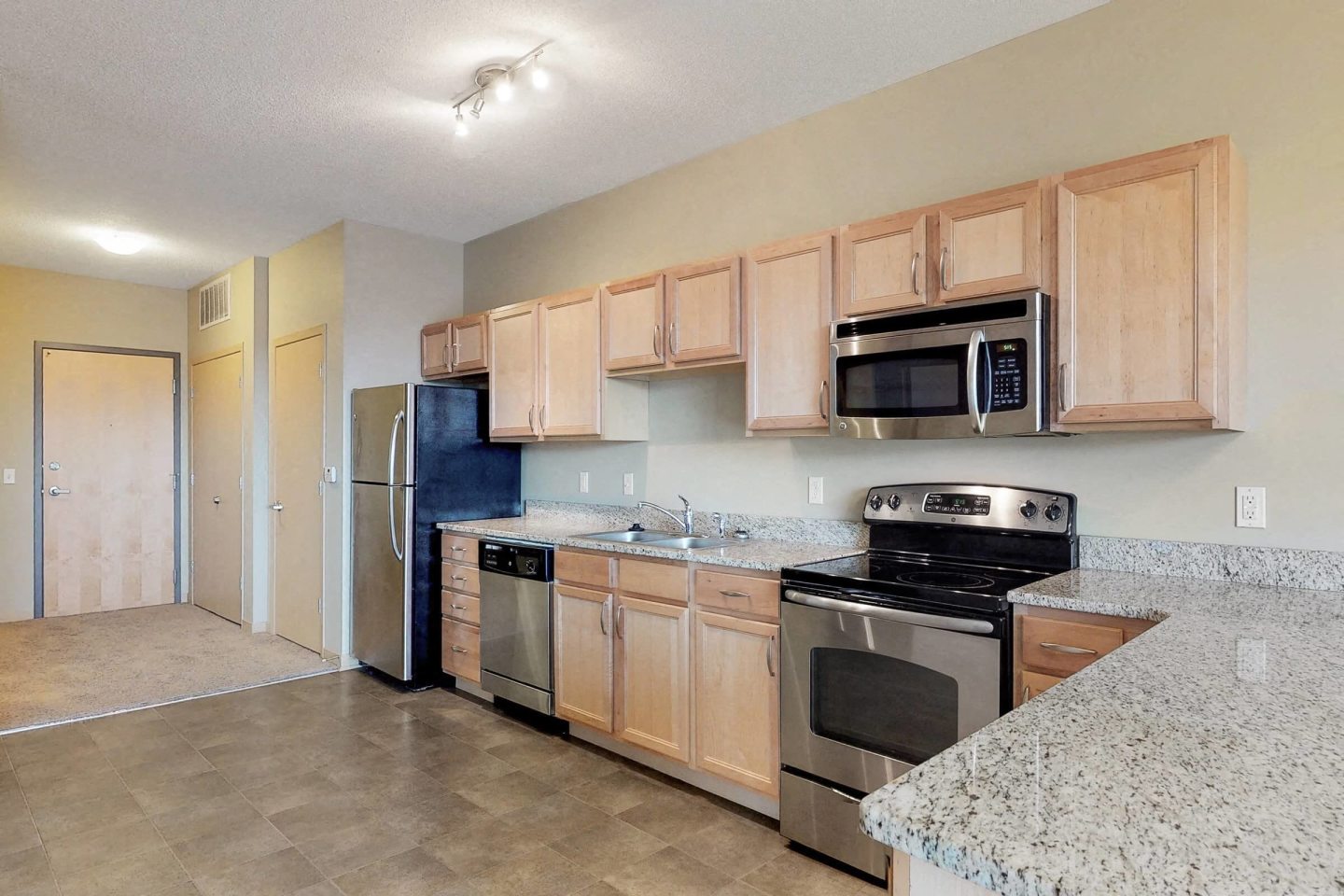 L14 Flats Image 65