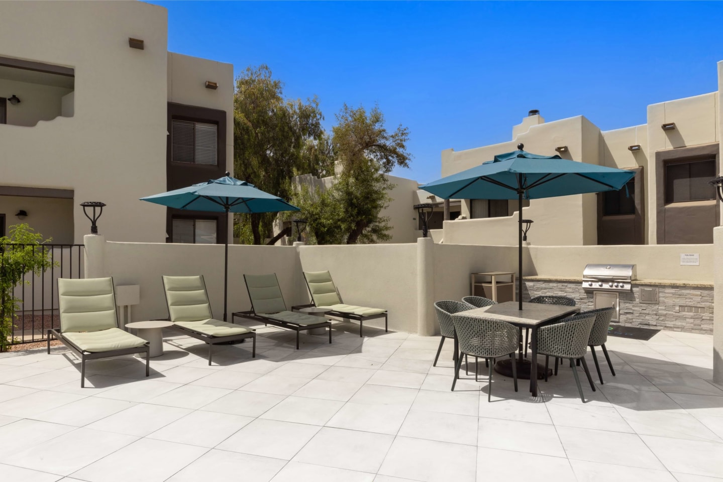 Cortland Scottsdale Mountain Image 23