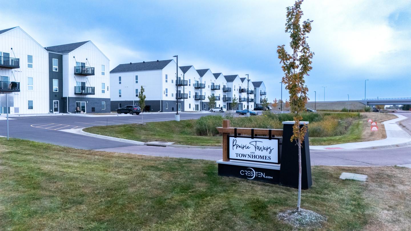 Prairie Towers Image 1