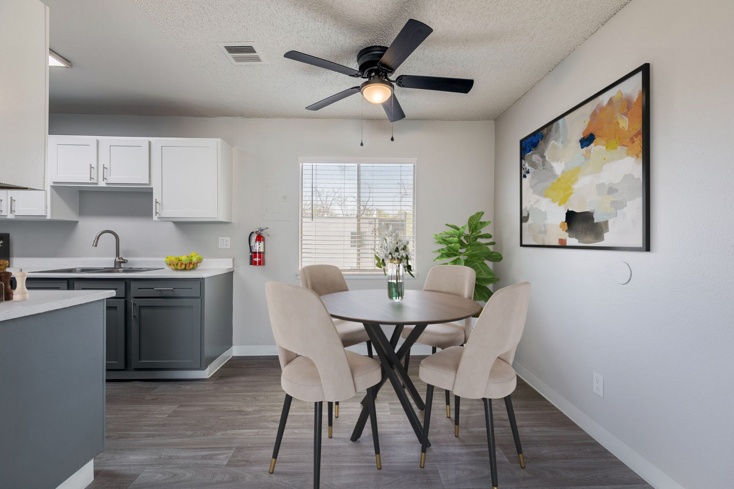 Valley Apartments Image 3