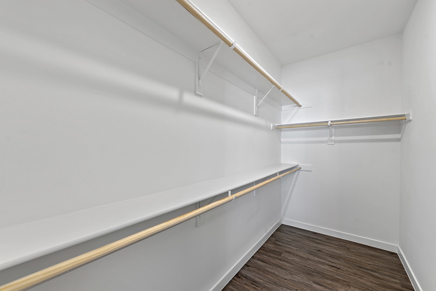 Levante Apartments Homes Image 21