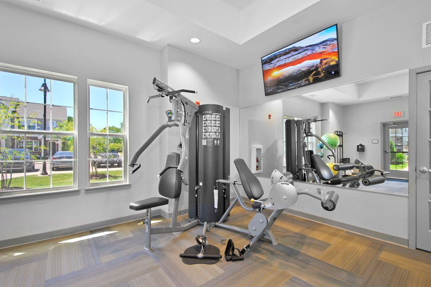 Midtown Pointe Image 26