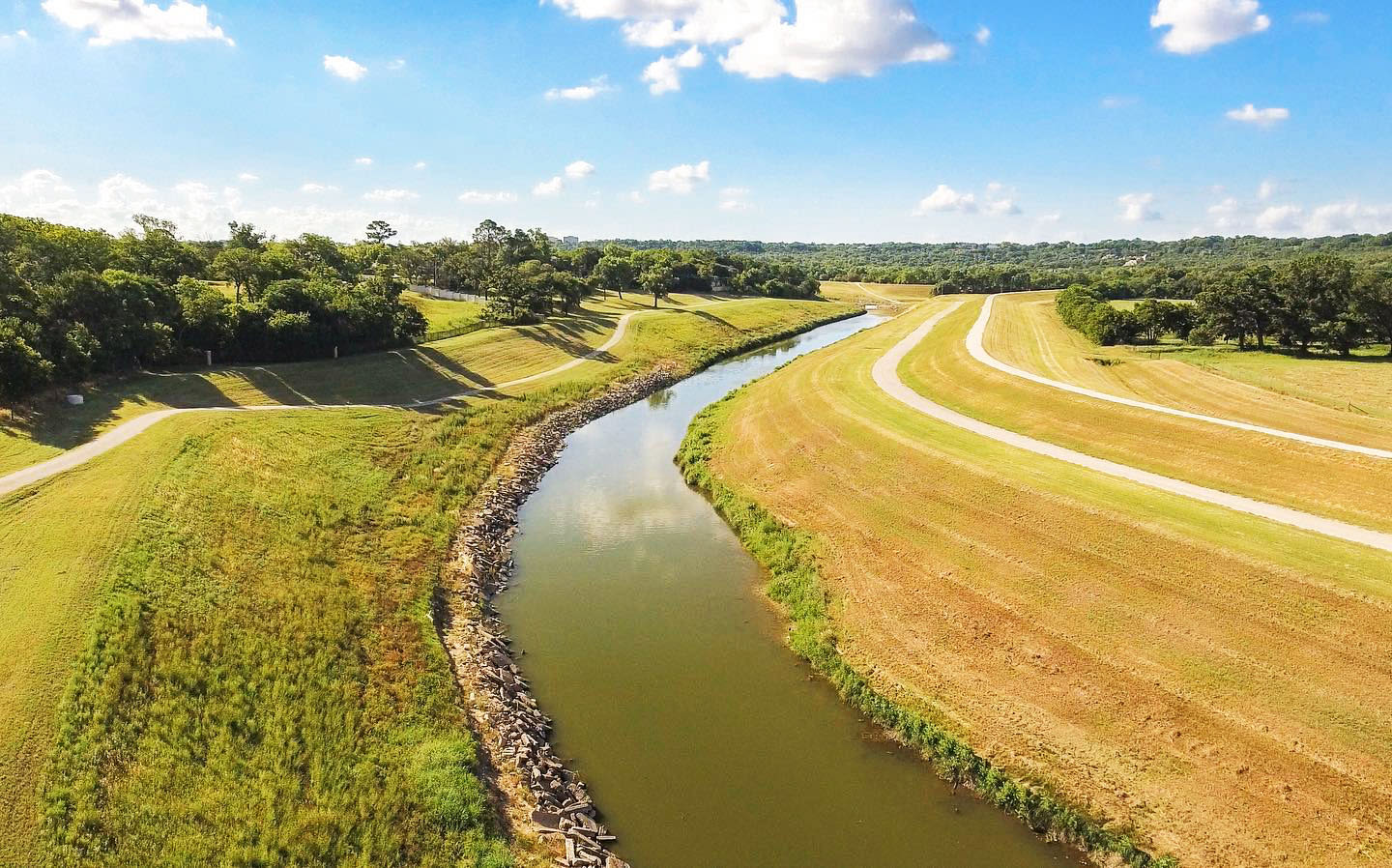 The Standard River District Image 29