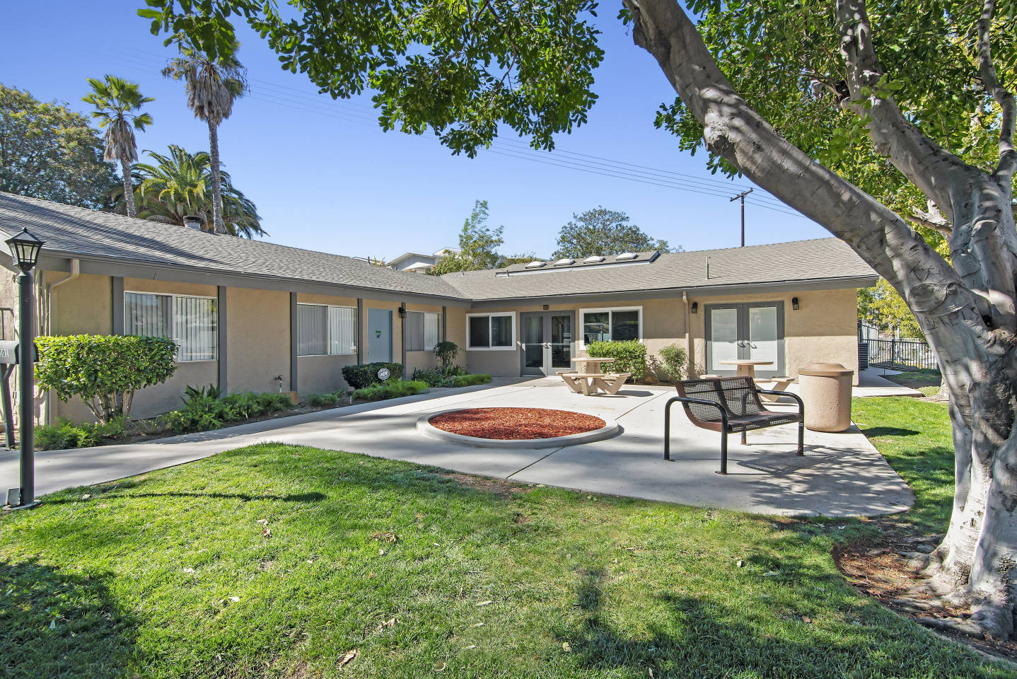 Hendrix - Senior Housing Image 18