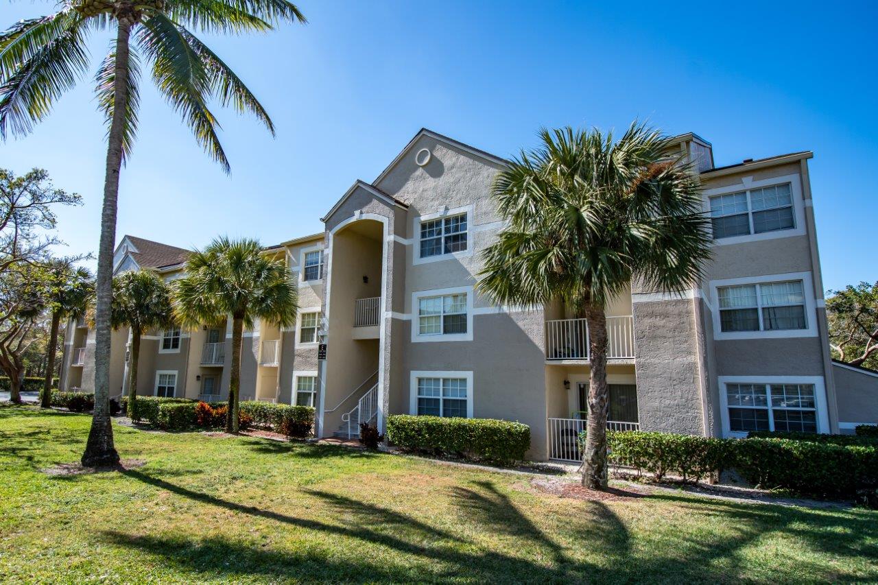 Legacy Lakeview Image 23