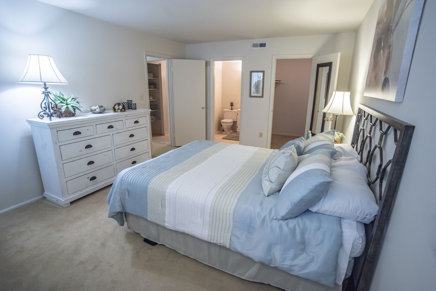Hunt Club Apartments Image 18