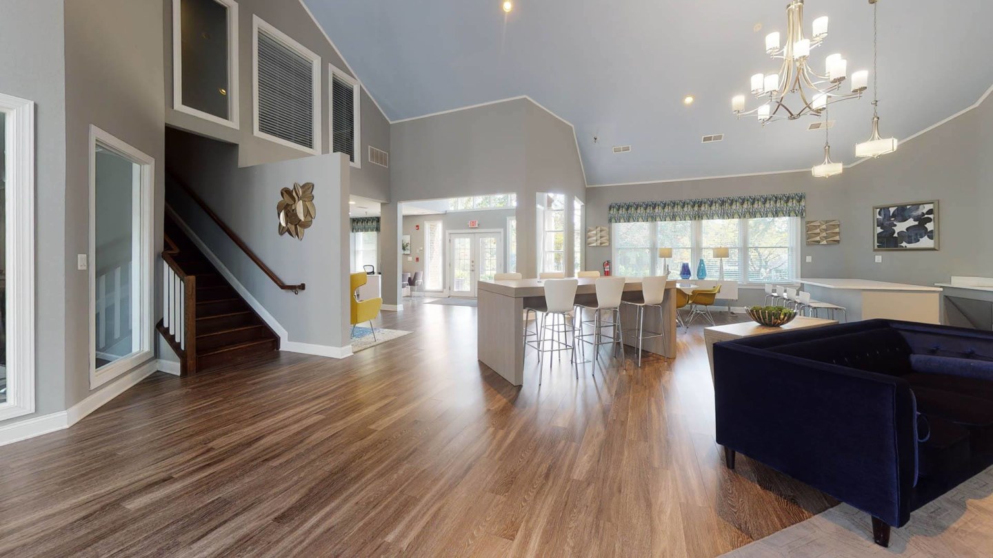 Montclair Apartments Image 19