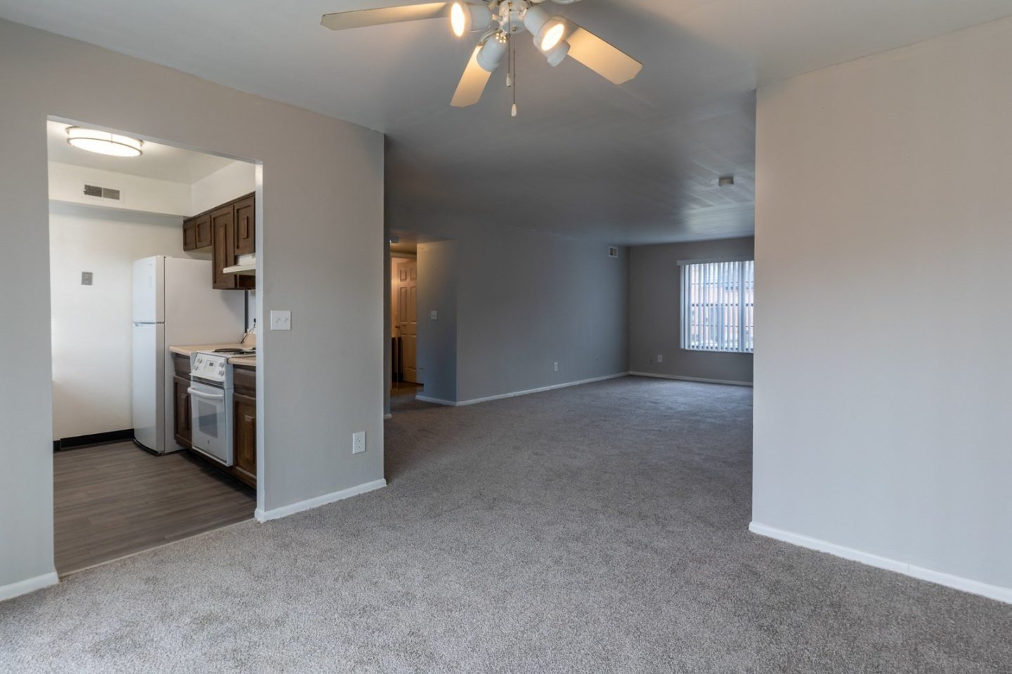 Olde Towne Apartments Image 20