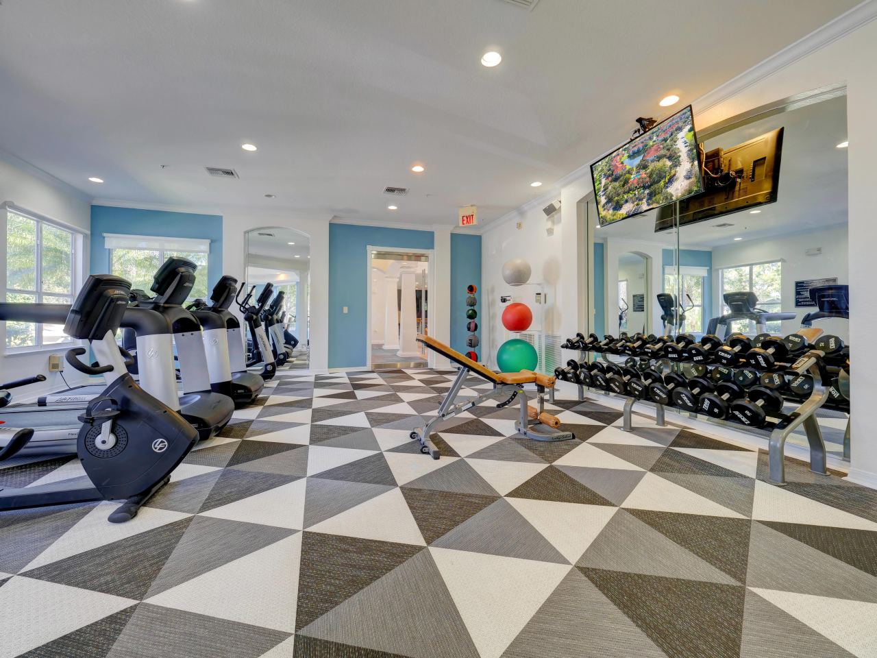 Saratoga Place Image 22
