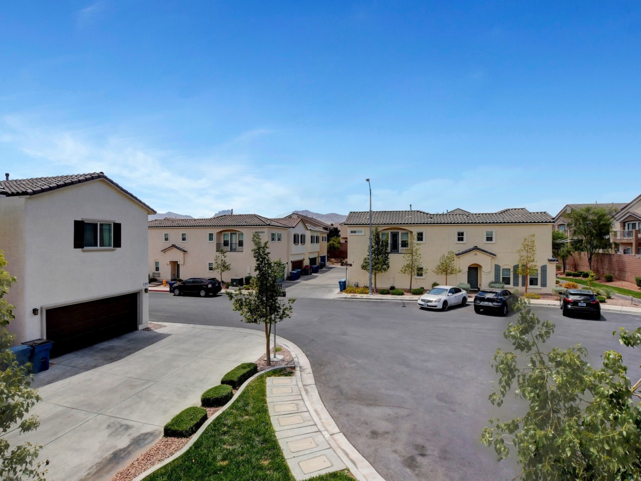 Gleneagles Village Townhomes Image 8