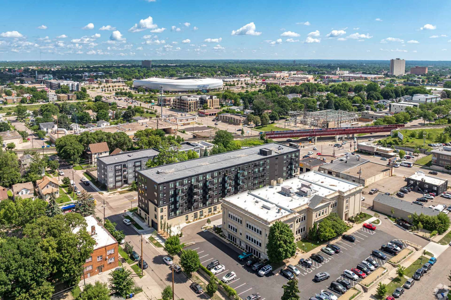 Marshall Avenue Flats Image 36