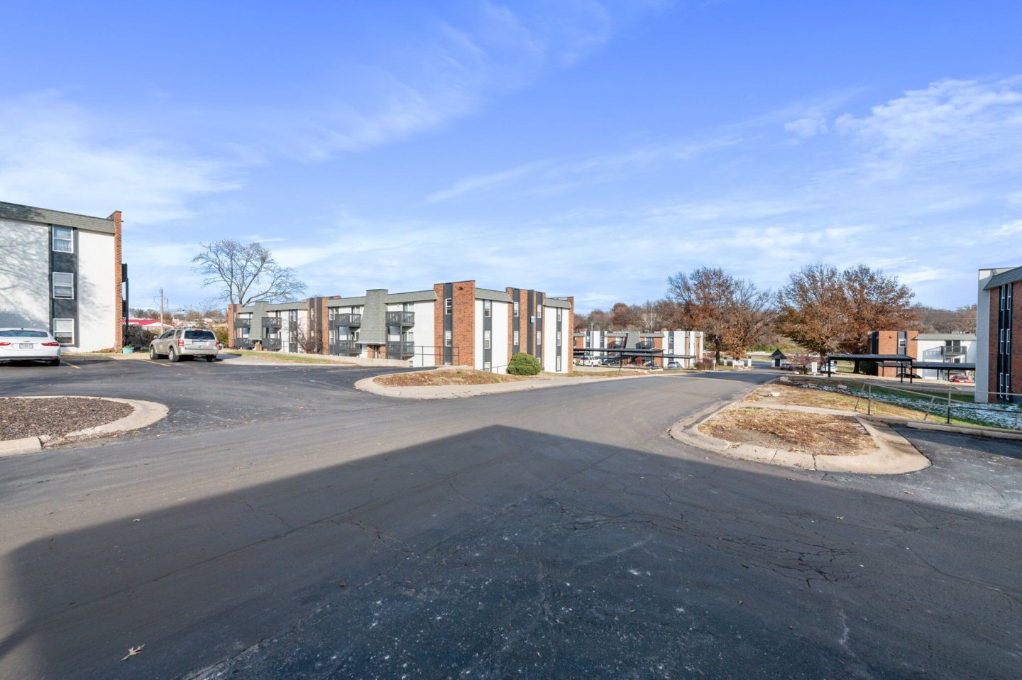 Oval Spring Apartments Image 24