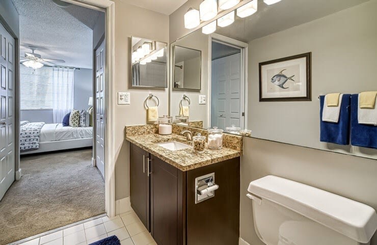 Quiet Waters Apartment Homes Image 37