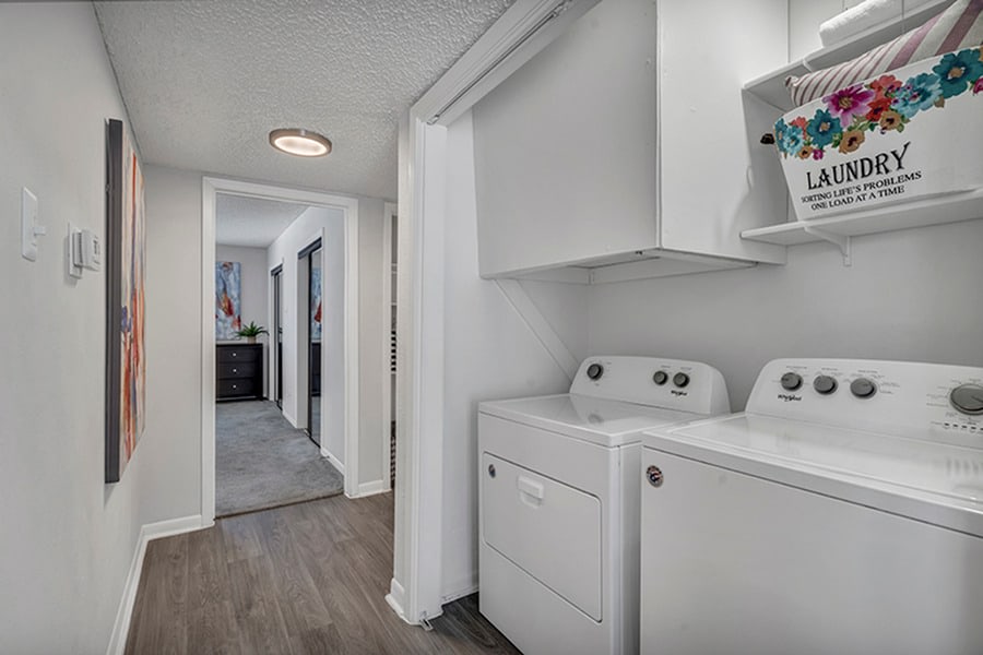 Las Colinas Heights Apartment Homes Image 17