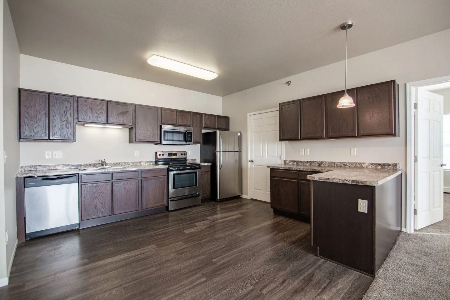 West Creek Crossing Apartments Image 8