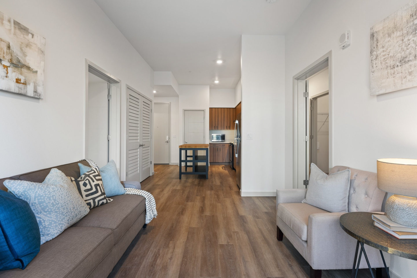 Casey Apartments Image 105
